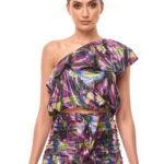 τοπ allover με έναν ώμο και μεγάλο γιακά