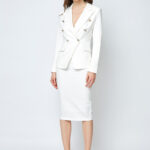 στενή midi pencil φούστα με σχίσιμο στο πίσω μέρος και φερμουάρ.