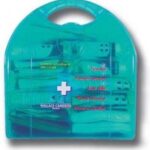 Auto Gs Φαρμακείο Αυτοκινήτου Κουτί Mezzo Din 13164 με Εξοπλισμό Κατάλληλο για Πρώτες Βοήθειες 18209