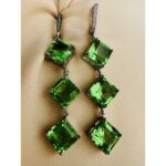 Σκουλαρίκια