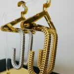 Σκουλαρίκια