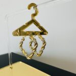 Σκουλαρίκια