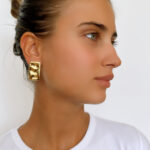 Σκουλαρίκια