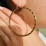 Σκουλαρίκια