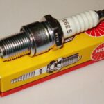 Μπουζί Μοτοσυκλέτας 7310 Spark Plug B6ES ΓΙΑ TRANSPORTER 1.6 81+ NGK