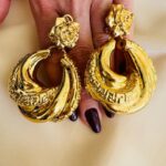 Σκουλαρίκια