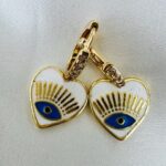 Σκουλαρίκια