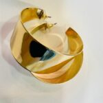 Σκουλαρίκια