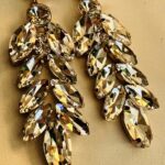 Σκουλαρίκια