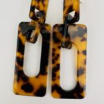 Σκουλαρίκια