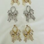 Σκουλαρίκια