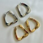 Σκουλαρίκια