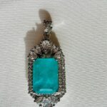 Κρεμαστό στοιχείο