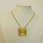 Κρεμαστό στοιχείο